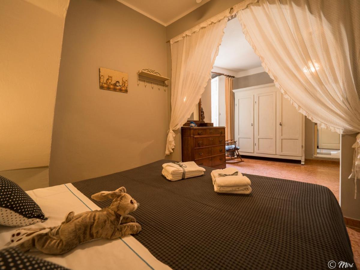 La Casa Di Eio Apartment Вернаца Екстериор снимка