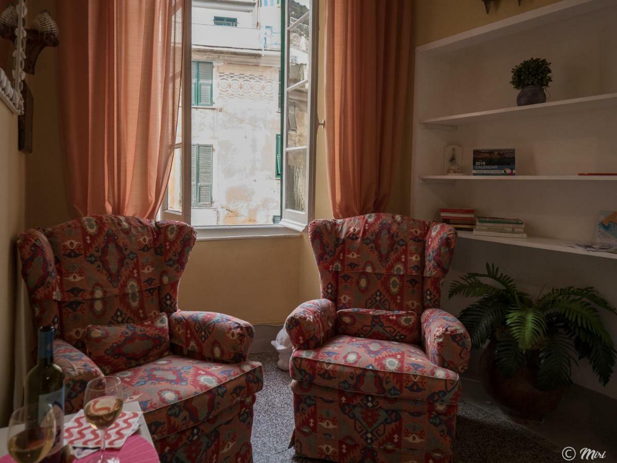 La Casa Di Eio Apartment Вернаца Екстериор снимка