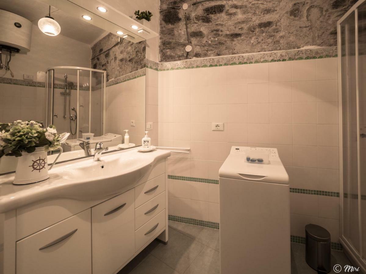 La Casa Di Eio Apartment Вернаца Екстериор снимка