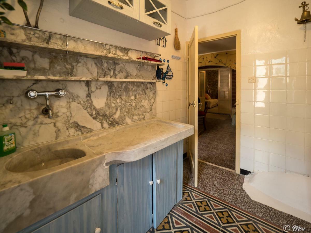 La Casa Di Eio Apartment Вернаца Екстериор снимка